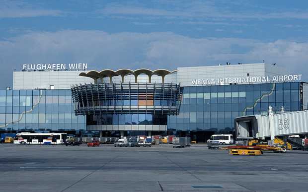 Vienna Airport welcomes the opening of Aïda coffee shop in Terminal 1