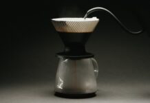 Hario unveils the V60 Dripper Neo, with an all new 72-rib spiral structure HARIO V60 Dripper NEO